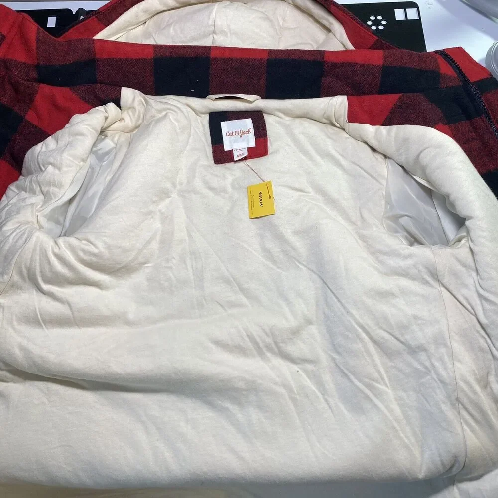 Cat & Jack Women's L (12-14) Buffalo Plaid Jacket Hooded Lined Poly Fill NEW